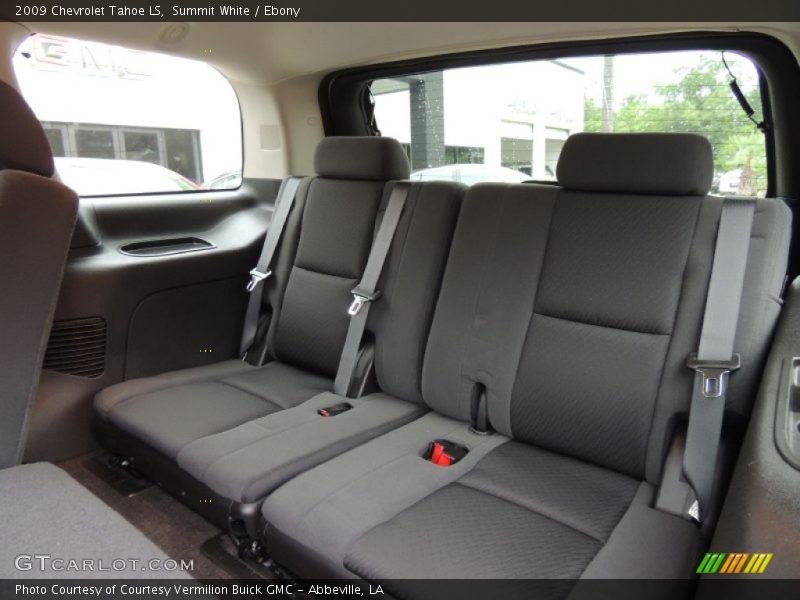 Summit White / Ebony 2009 Chevrolet Tahoe LS