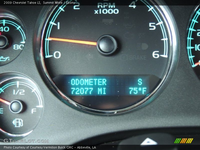 Summit White / Ebony 2009 Chevrolet Tahoe LS
