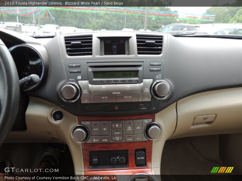 Blizzard White Pearl / Sand Beige 2010 Toyota Highlander Limited