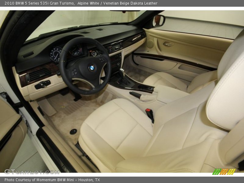 Alpine White / Venetian Beige Dakota Leather 2010 BMW 5 Series 535i Gran Turismo
