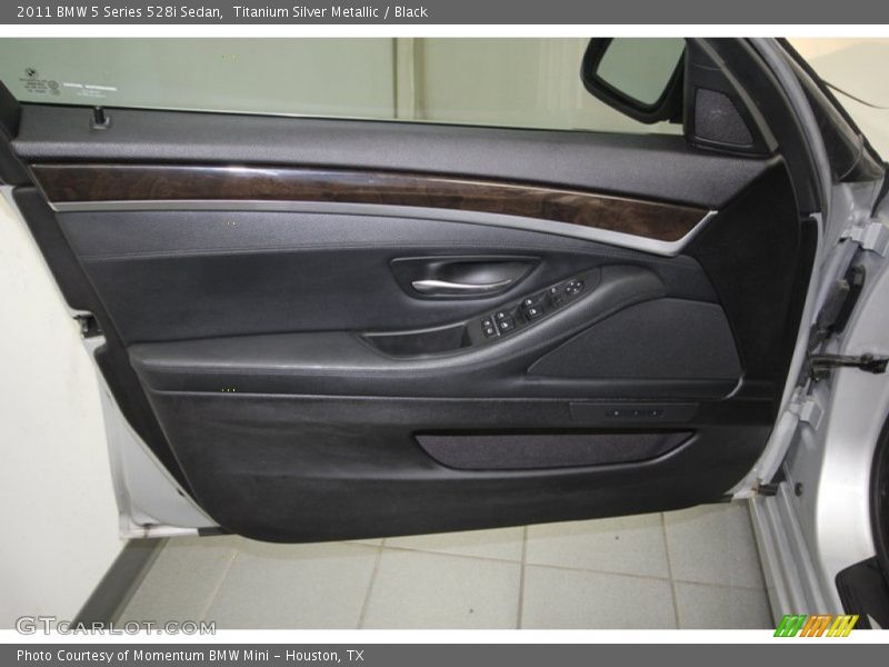 Titanium Silver Metallic / Black 2011 BMW 5 Series 528i Sedan