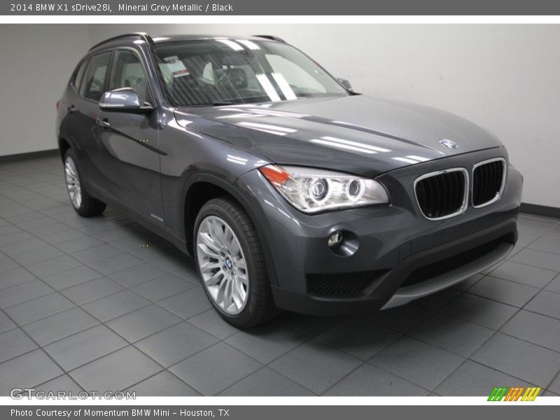 Mineral Grey Metallic / Black 2014 BMW X1 sDrive28i