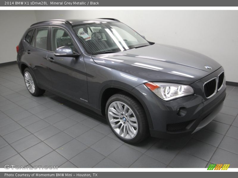 Mineral Grey Metallic / Black 2014 BMW X1 sDrive28i