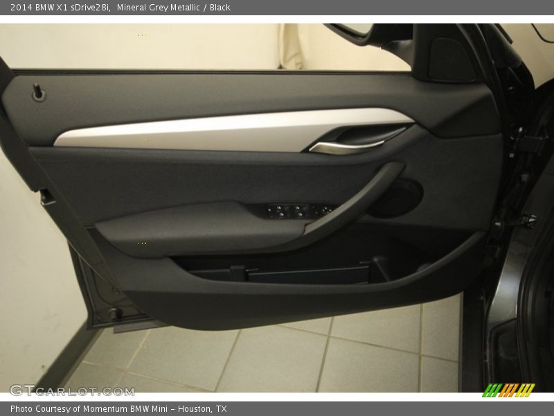 Mineral Grey Metallic / Black 2014 BMW X1 sDrive28i