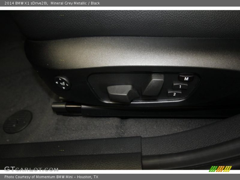 Mineral Grey Metallic / Black 2014 BMW X1 sDrive28i