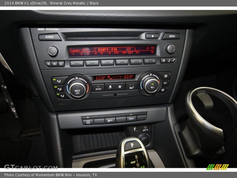 Mineral Grey Metallic / Black 2014 BMW X1 sDrive28i