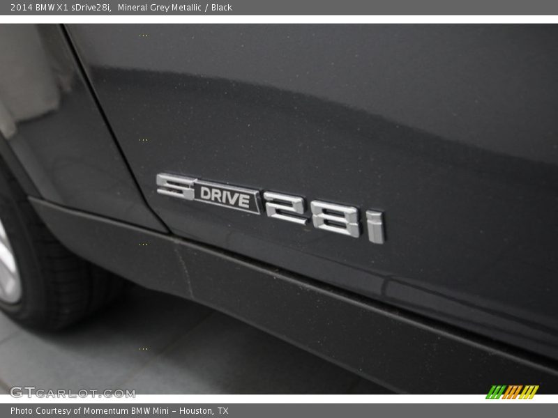 Mineral Grey Metallic / Black 2014 BMW X1 sDrive28i