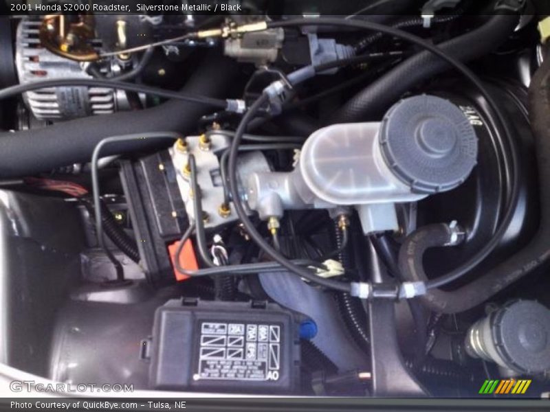 Silverstone Metallic / Black 2001 Honda S2000 Roadster