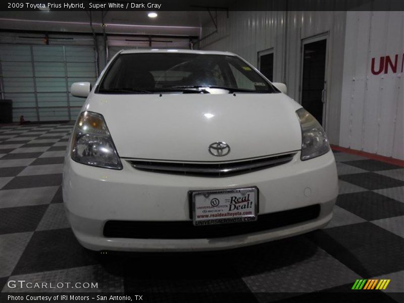 Super White / Dark Gray 2009 Toyota Prius Hybrid
