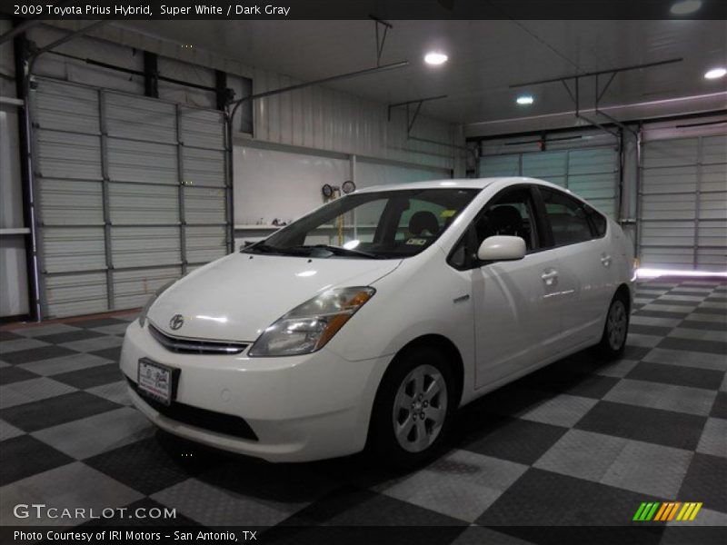 Super White / Dark Gray 2009 Toyota Prius Hybrid