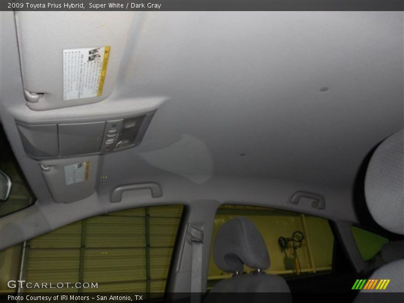 Super White / Dark Gray 2009 Toyota Prius Hybrid