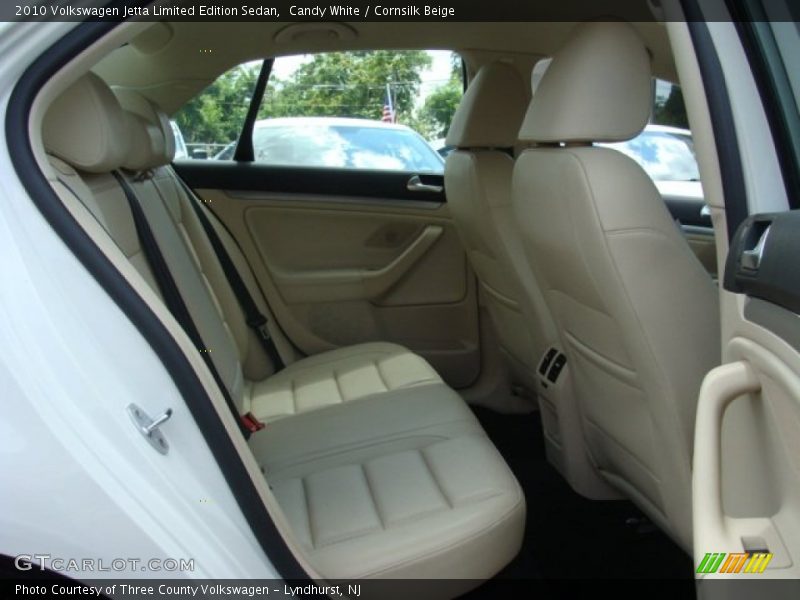 Candy White / Cornsilk Beige 2010 Volkswagen Jetta Limited Edition Sedan