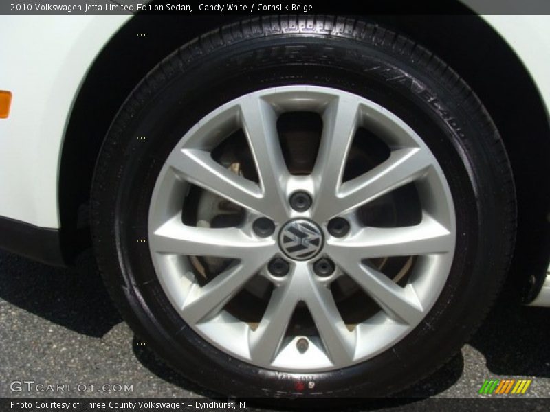 Candy White / Cornsilk Beige 2010 Volkswagen Jetta Limited Edition Sedan