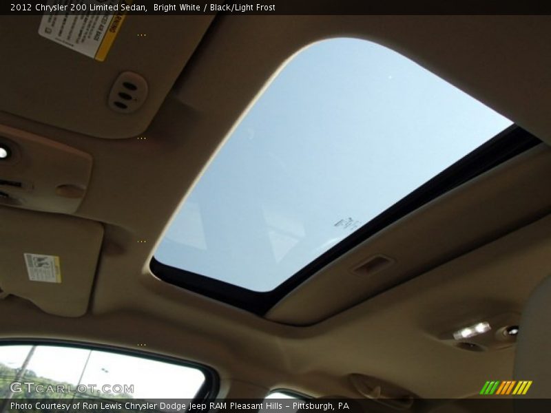 Bright White / Black/Light Frost 2012 Chrysler 200 Limited Sedan