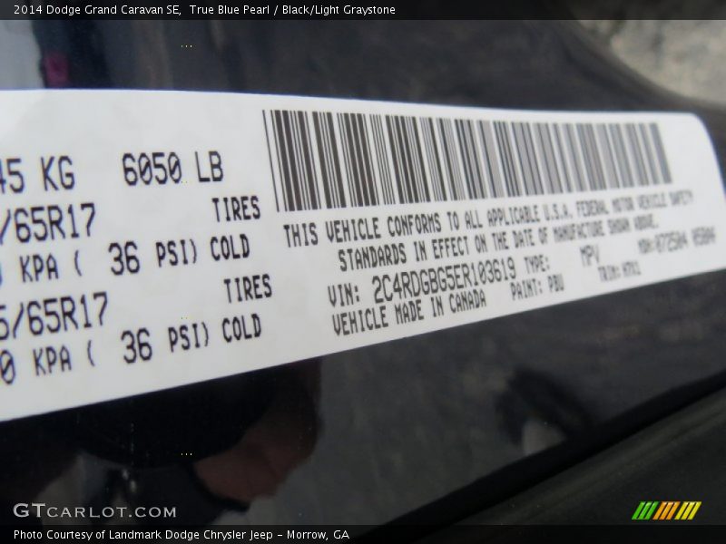 True Blue Pearl / Black/Light Graystone 2014 Dodge Grand Caravan SE