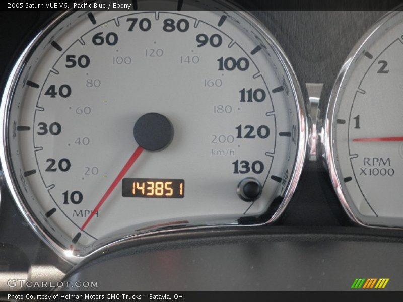 Pacific Blue / Ebony 2005 Saturn VUE V6