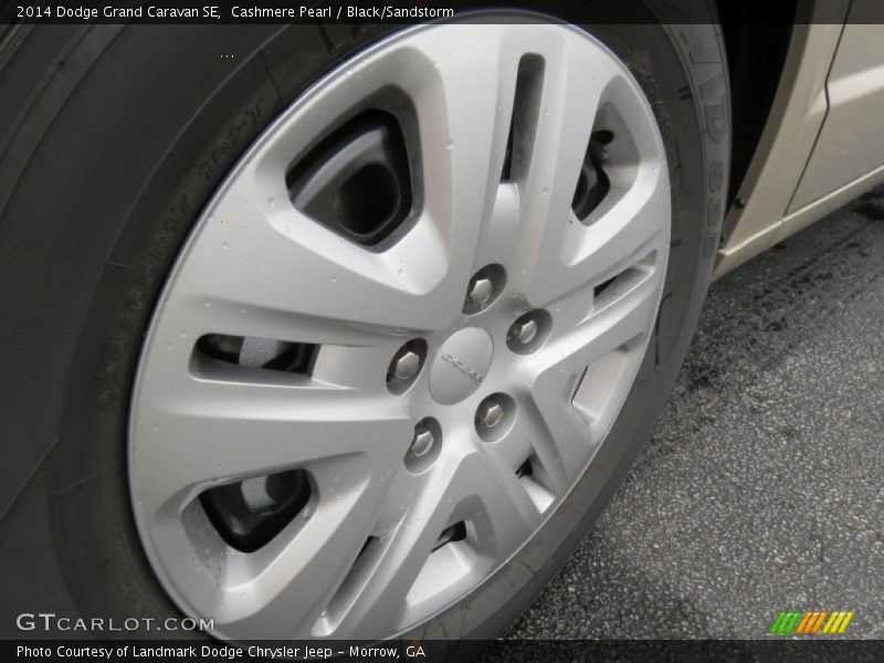 Cashmere Pearl / Black/Sandstorm 2014 Dodge Grand Caravan SE