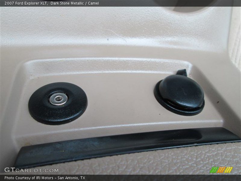 Dark Stone Metallic / Camel 2007 Ford Explorer XLT