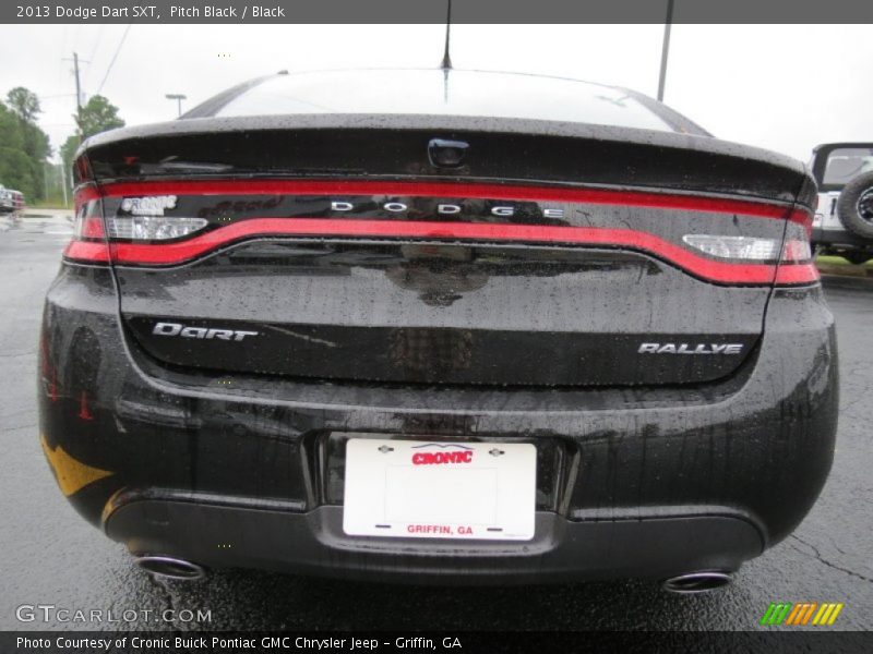 Pitch Black / Black 2013 Dodge Dart SXT