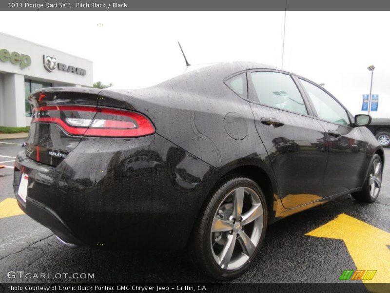 Pitch Black / Black 2013 Dodge Dart SXT