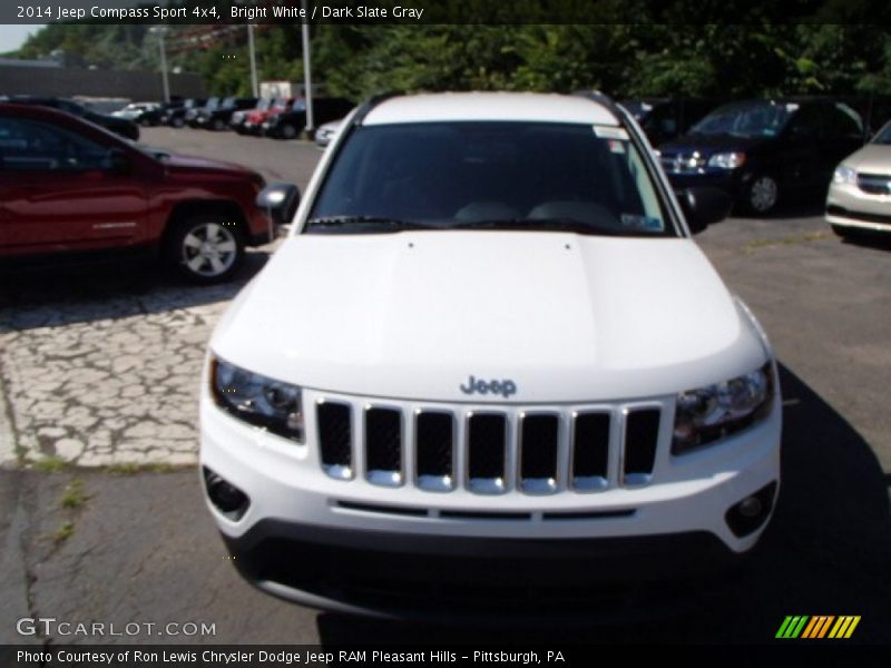 Bright White / Dark Slate Gray 2014 Jeep Compass Sport 4x4