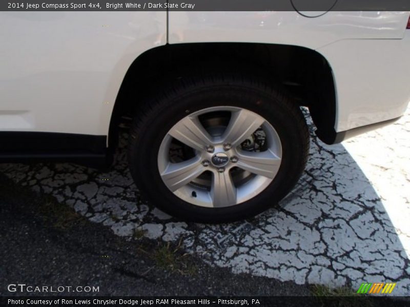 Bright White / Dark Slate Gray 2014 Jeep Compass Sport 4x4