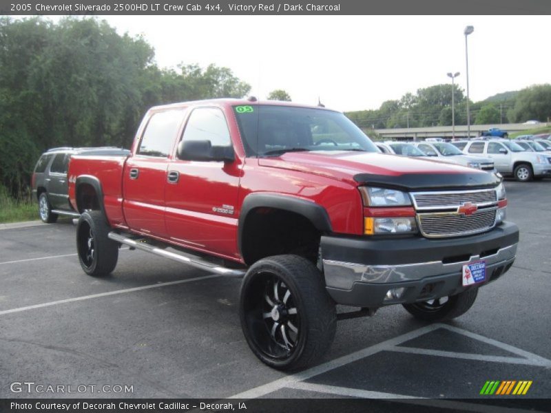 Victory Red / Dark Charcoal 2005 Chevrolet Silverado 2500HD LT Crew Cab 4x4