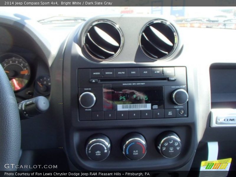 Bright White / Dark Slate Gray 2014 Jeep Compass Sport 4x4