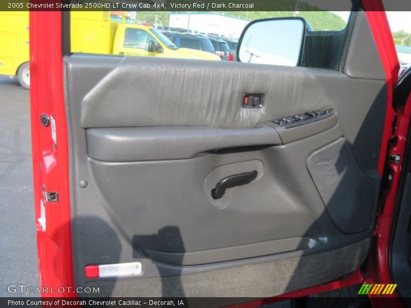 Victory Red / Dark Charcoal 2005 Chevrolet Silverado 2500HD LT Crew Cab 4x4