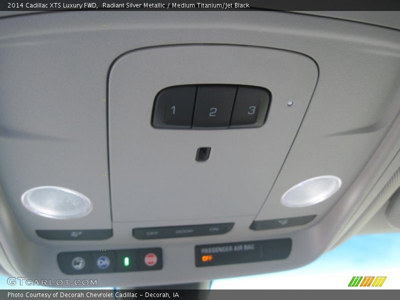 Controls of 2014 XTS Luxury FWD