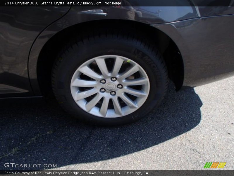Granite Crystal Metallic / Black/Light Frost Beige 2014 Chrysler 300