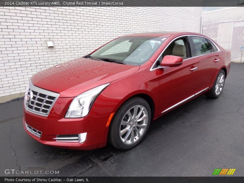 Front 3/4 View of 2014 XTS Luxury AWD