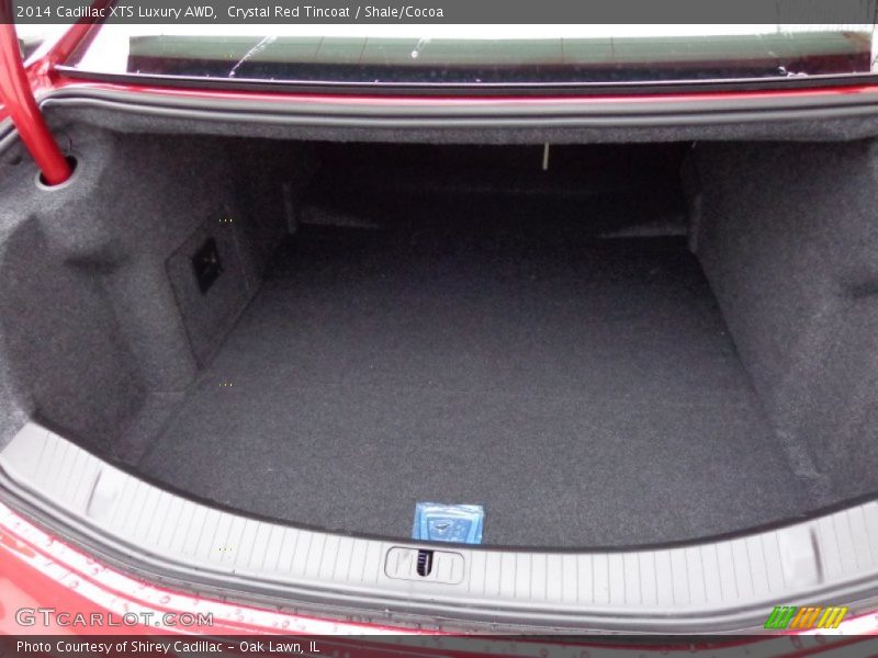  2014 XTS Luxury AWD Trunk