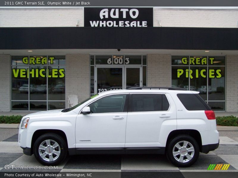 Olympic White / Jet Black 2011 GMC Terrain SLE
