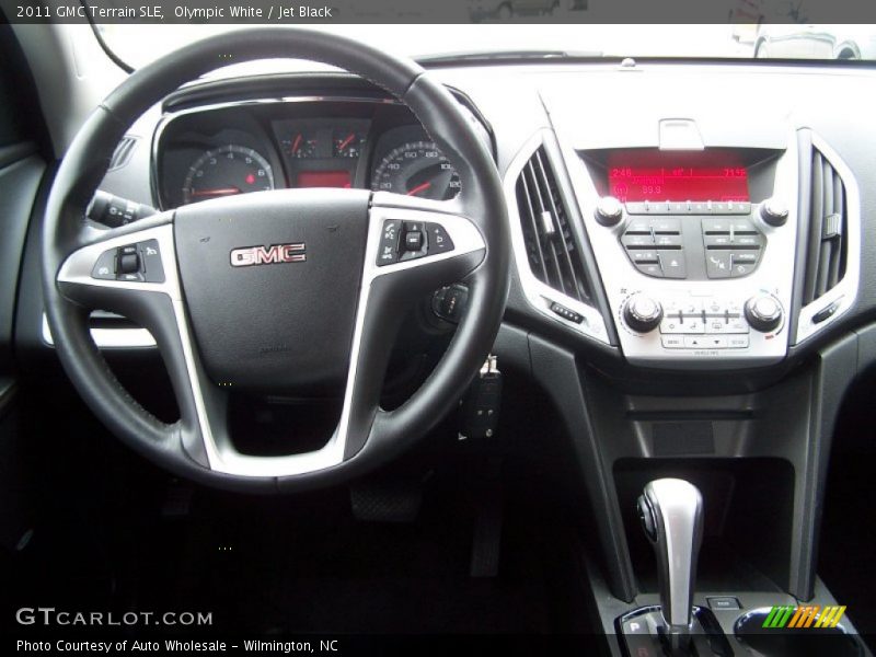 Olympic White / Jet Black 2011 GMC Terrain SLE