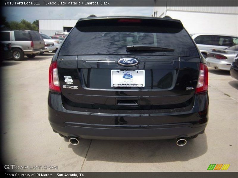 Tuxedo Black Metallic / Charcoal Black 2013 Ford Edge SEL