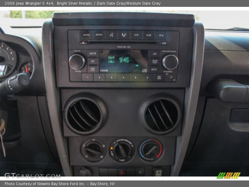 Bright Silver Metallic / Dark Slate Gray/Medium Slate Gray 2009 Jeep Wrangler X 4x4