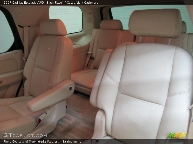 Black Raven / Cocoa/Light Cashmere 2007 Cadillac Escalade AWD