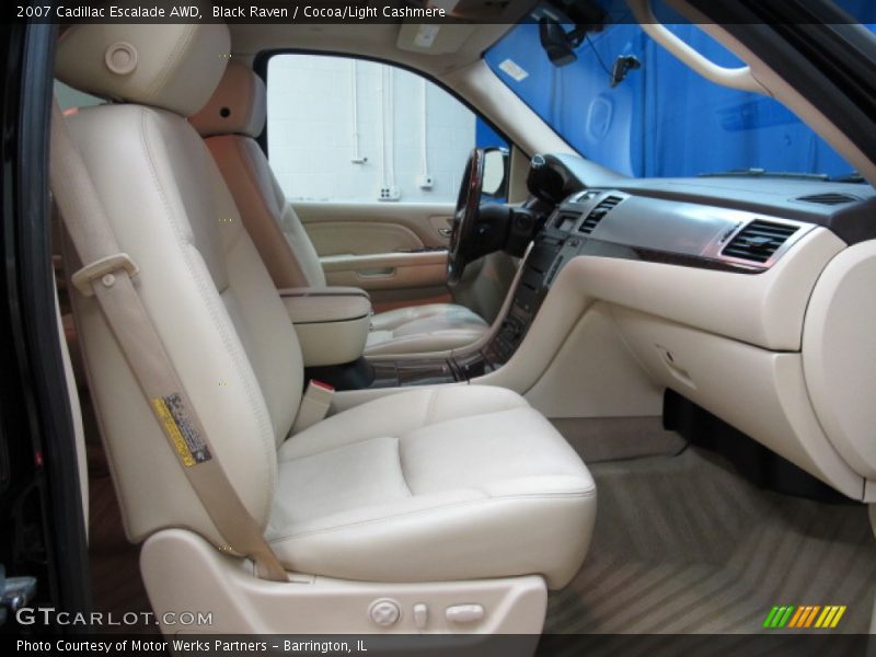 Black Raven / Cocoa/Light Cashmere 2007 Cadillac Escalade AWD