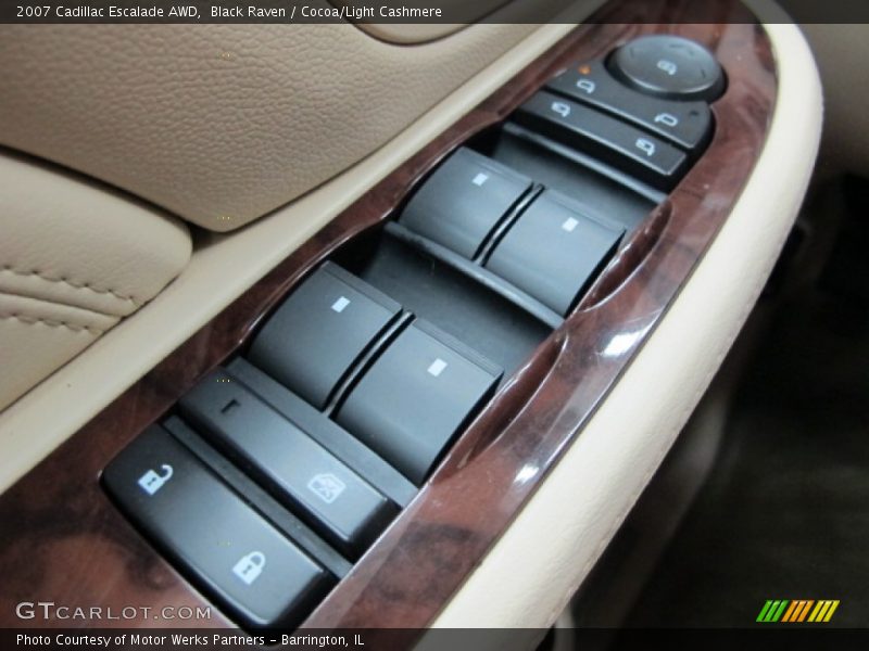 Black Raven / Cocoa/Light Cashmere 2007 Cadillac Escalade AWD