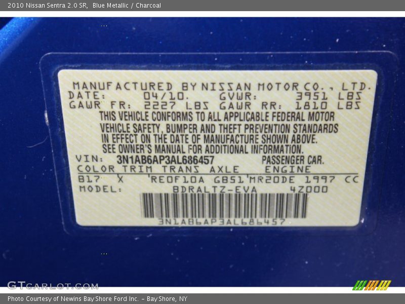 Blue Metallic / Charcoal 2010 Nissan Sentra 2.0 SR