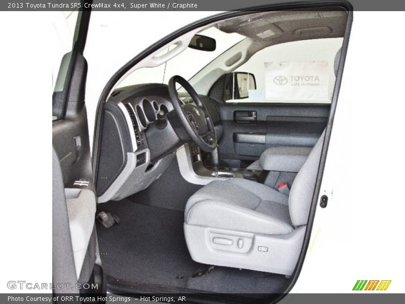 Super White / Graphite 2013 Toyota Tundra SR5 CrewMax 4x4