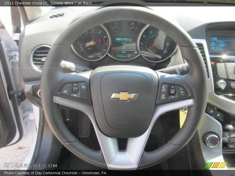 Summit White / Jet Black 2013 Chevrolet Cruze LT