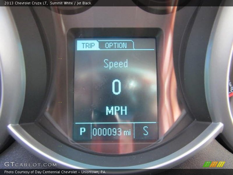 Summit White / Jet Black 2013 Chevrolet Cruze LT
