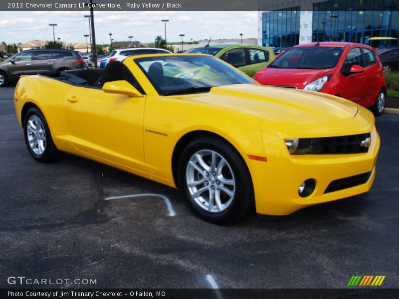 Front 3/4 View of 2013 Camaro LT Convertible