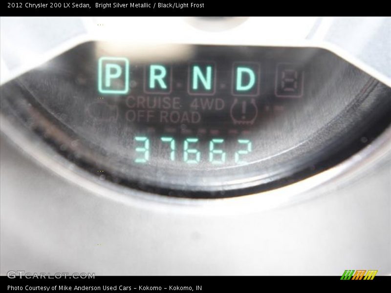 Bright Silver Metallic / Black/Light Frost 2012 Chrysler 200 LX Sedan