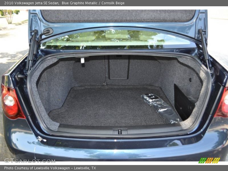 Blue Graphite Metallic / Cornsilk Beige 2010 Volkswagen Jetta SE Sedan