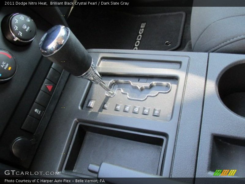 Brilliant Black Crystal Pearl / Dark Slate Gray 2011 Dodge Nitro Heat