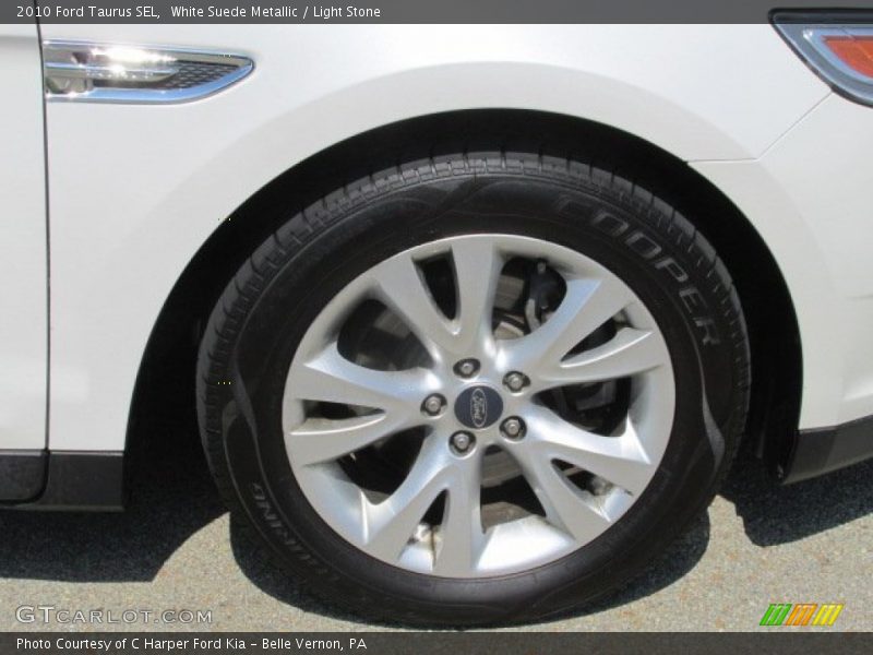White Suede Metallic / Light Stone 2010 Ford Taurus SEL