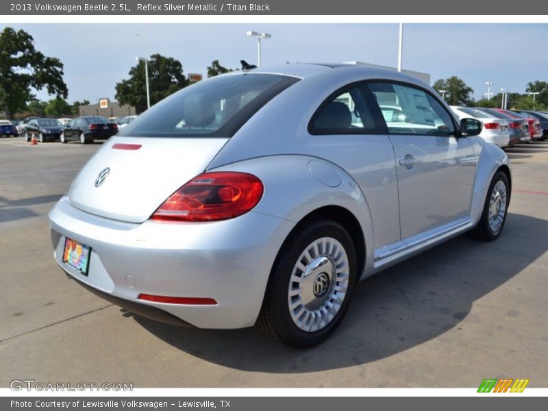 Reflex Silver Metallic / Titan Black 2013 Volkswagen Beetle 2.5L